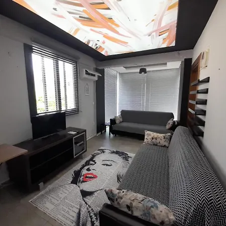 Denize-parka 100 M Calis Mevkii شقة *